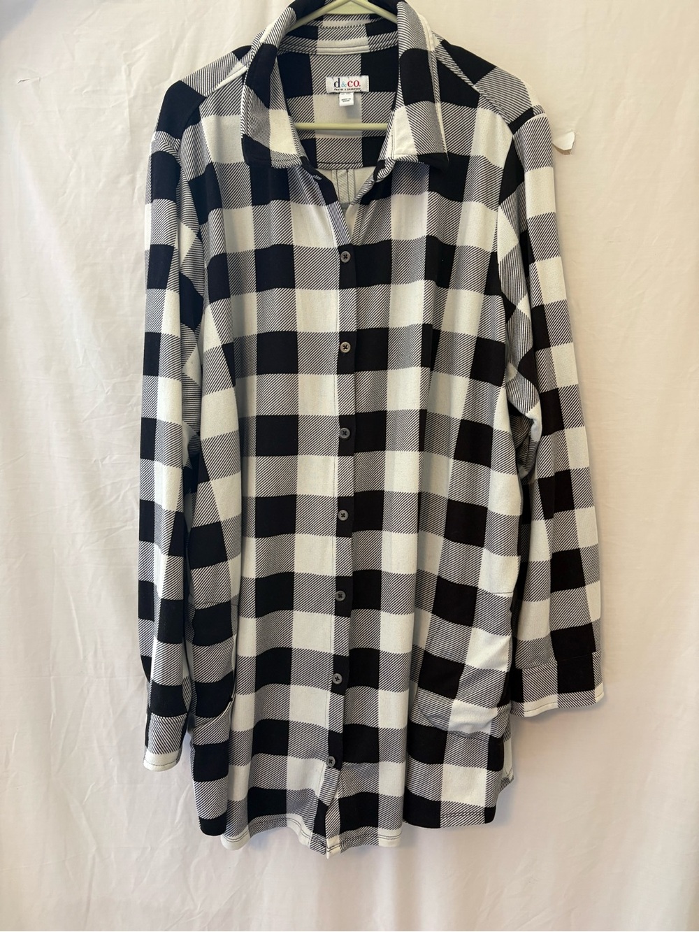 d.co Black and White Plaid flannel Button-Down Shirt